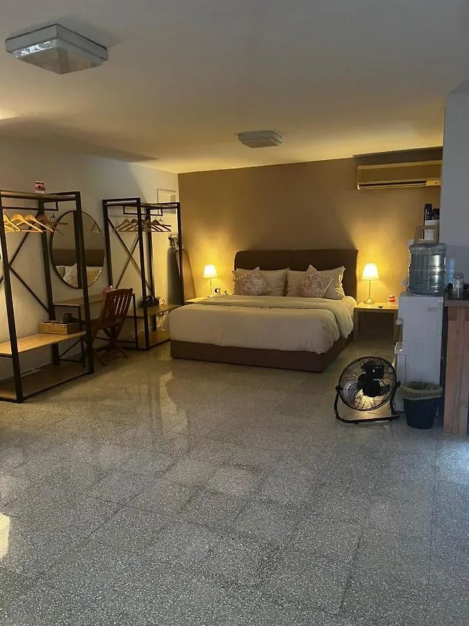 منزل للإقامة The Beach Inn تانجونغ بونغاه