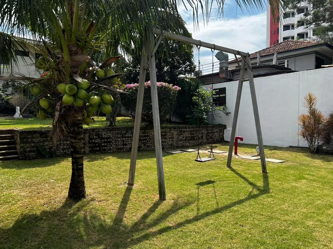 The Beach Inn تانجونغ بونغاه