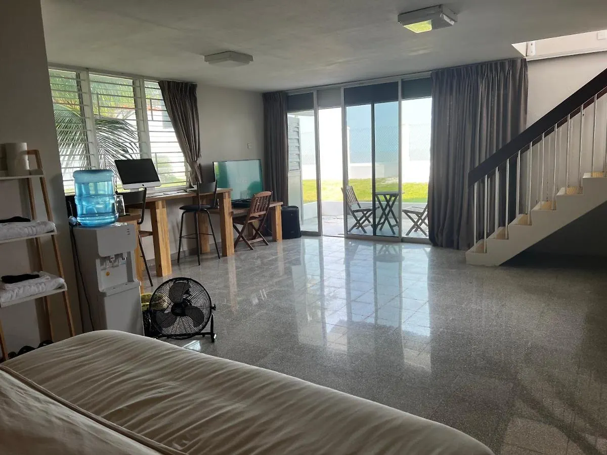 The Beach Inn Tanjung Bungah  0*, Tanjung Bungah (Penang)